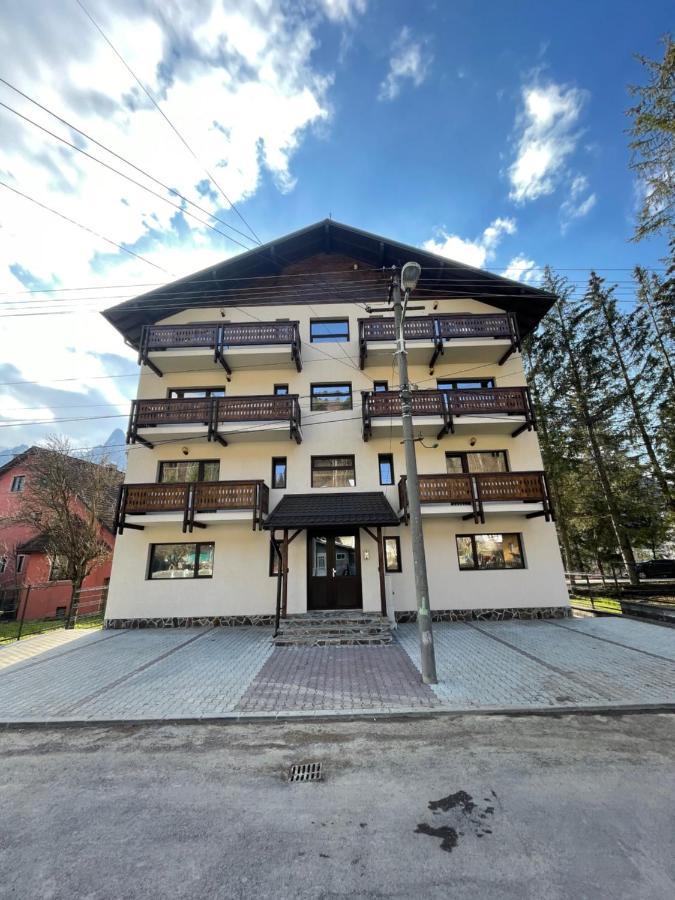 Castle Residence Apt. Zamorei Buşteni Eksteriør billede